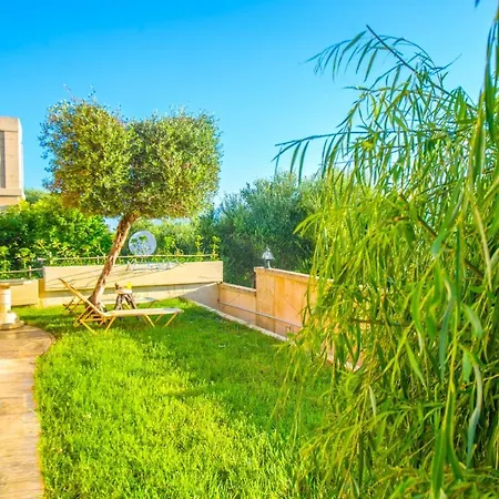 Aparthotel Anemomili Village
